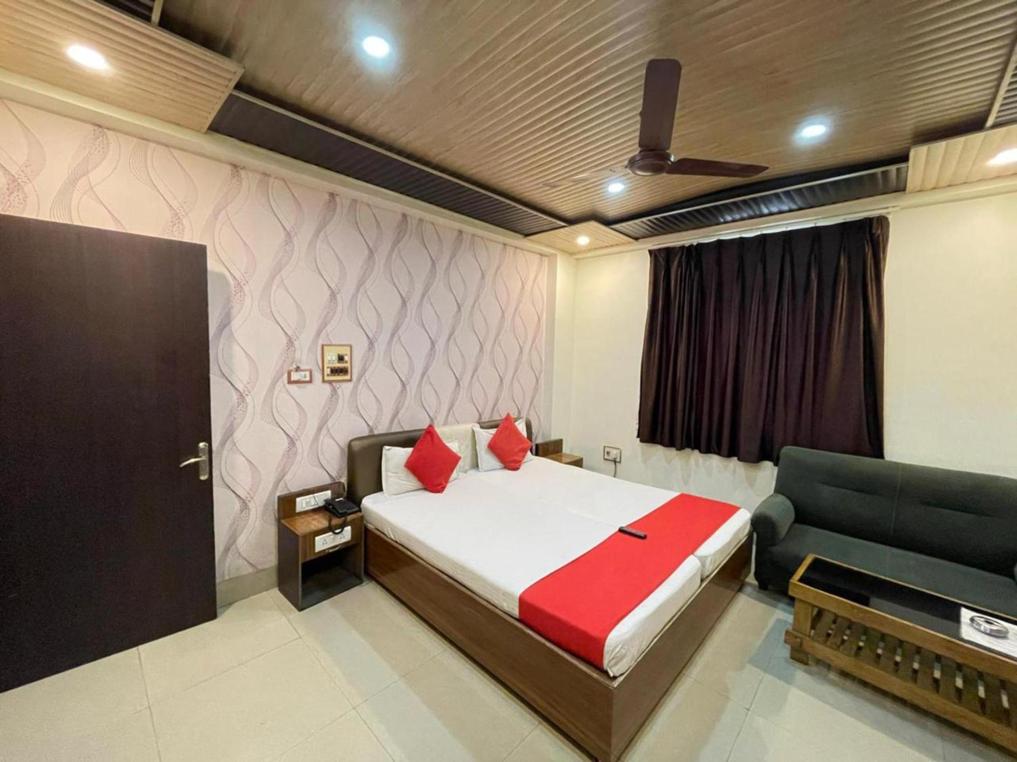 Hotel Grg R P International Patna à Patna  Extérieur photo