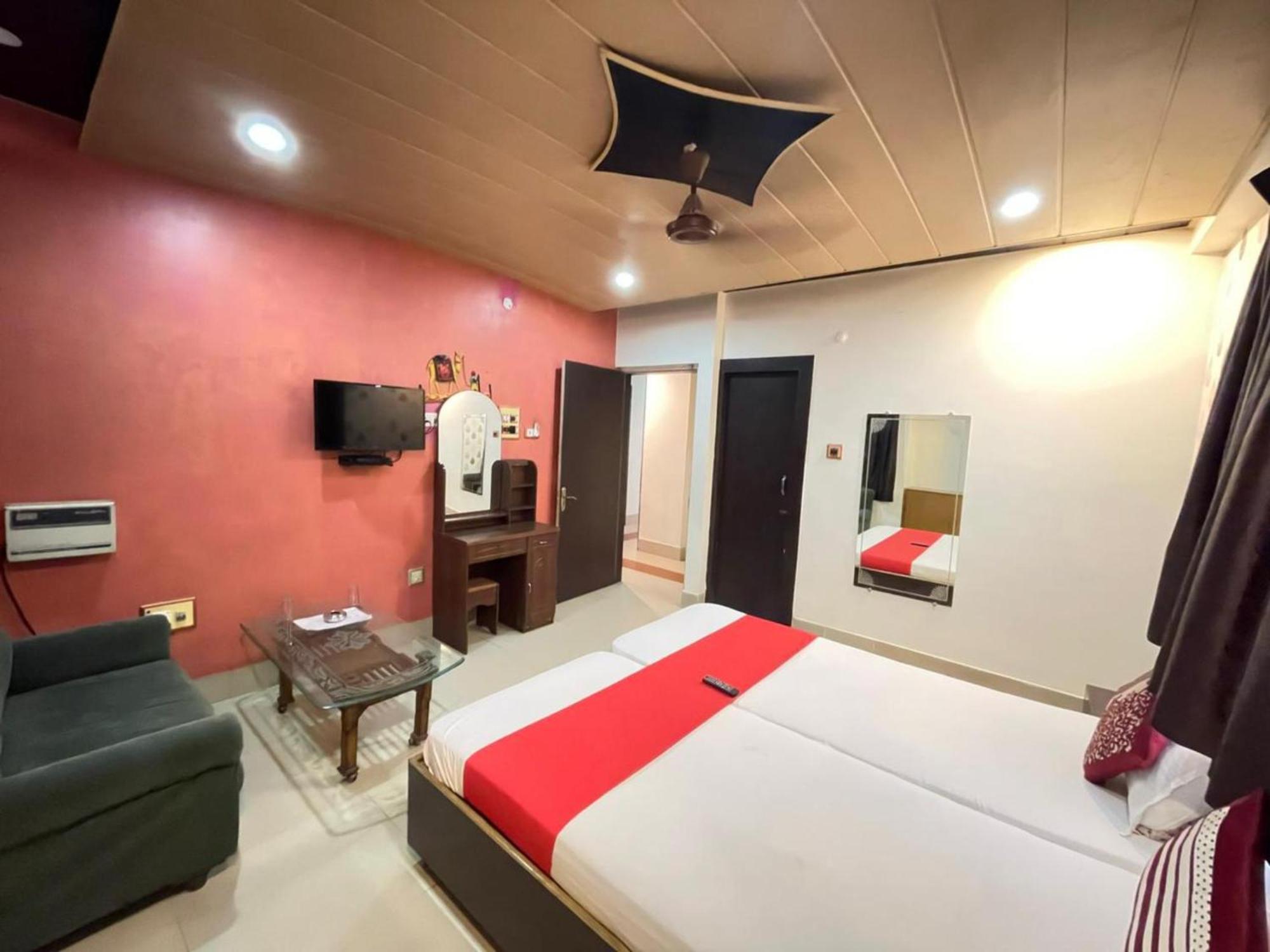 Hotel Grg R P International Patna à Patna  Extérieur photo