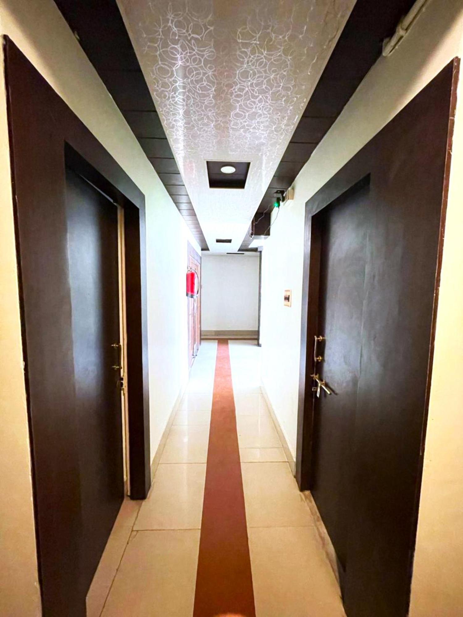 Hotel Grg R P International Patna à Patna  Extérieur photo